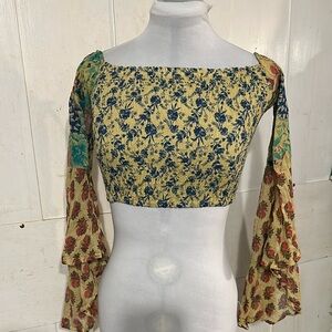 NWT Gypsy Rose Yellow & Blue Gathered Crop Peasant Blouse Size XS?? Hippie Boho
